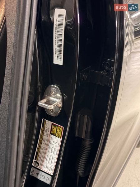 Позашляховик / Кросовер Audi Q5 2016 в Києві фото 3 Позашляховик / Кросовер Audi Q5 2016 в Києві