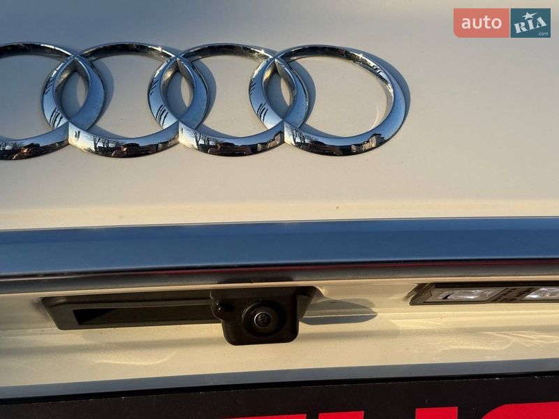 Внедорожник / Кроссовер Audi Q5 2022 в Стрые