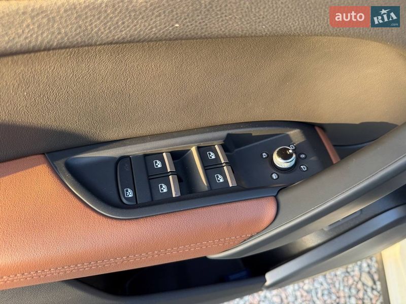 Внедорожник / Кроссовер Audi Q5 2022 в Стрые