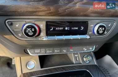 Внедорожник / Кроссовер Audi Q5 2022 в Стрые