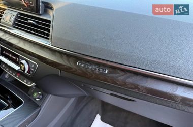 Внедорожник / Кроссовер Audi Q5 2022 в Стрые