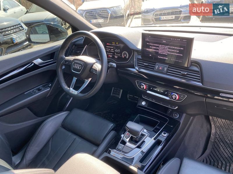 Позашляховик / Кросовер Audi Q5 2021 в Львові