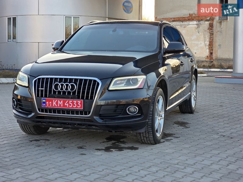 Внедорожник / Кроссовер Audi Q5 2015 в Гусятине