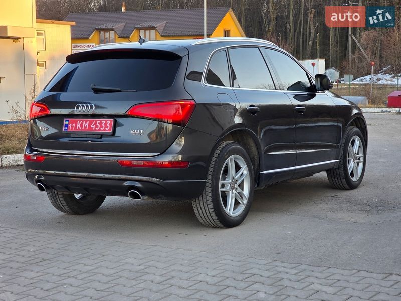 Внедорожник / Кроссовер Audi Q5 2015 в Гусятине