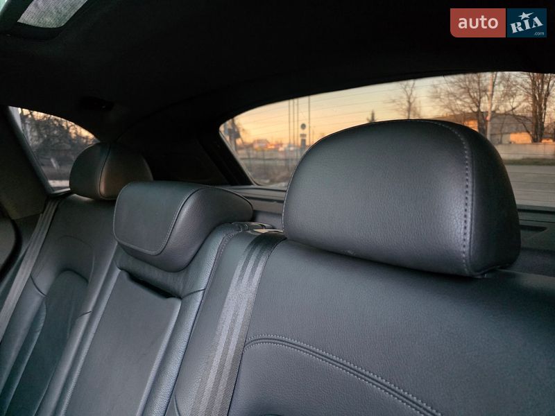 Внедорожник / Кроссовер Audi Q5 2015 в Гусятине