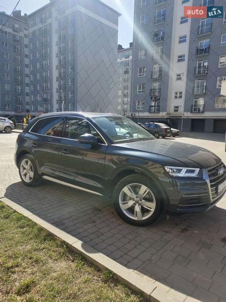 Внедорожник / Кроссовер Audi Q5 2018 в Богородчанах