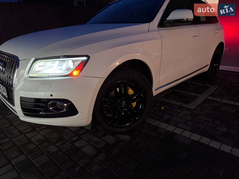 Позашляховик / Кросовер Audi Q5 2012 в Сокалі