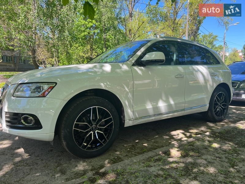 Внедорожник / Кроссовер Audi Q5 2015 в Киеве