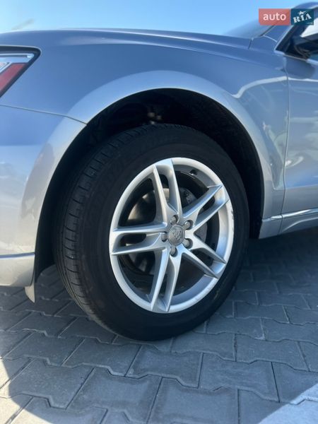 Позашляховик / Кросовер Audi Q5 2016 в Києві