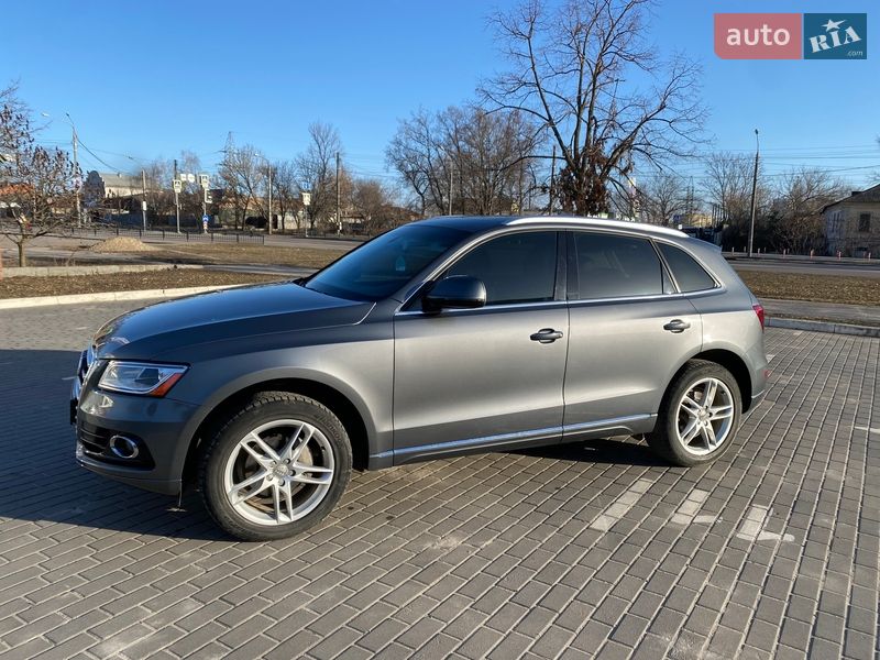 Позашляховик / Кросовер Audi Q5 2015 в Харкові
