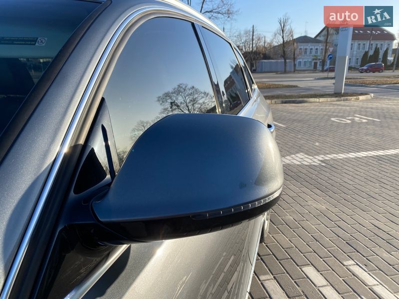 Позашляховик / Кросовер Audi Q5 2015 в Харкові