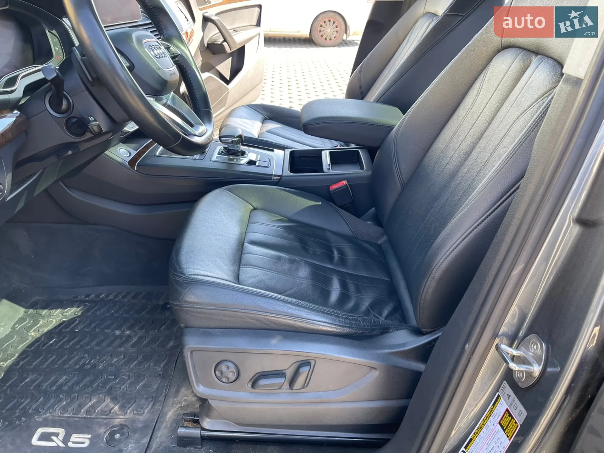 2017 Audi Q5 - мініатюра 15