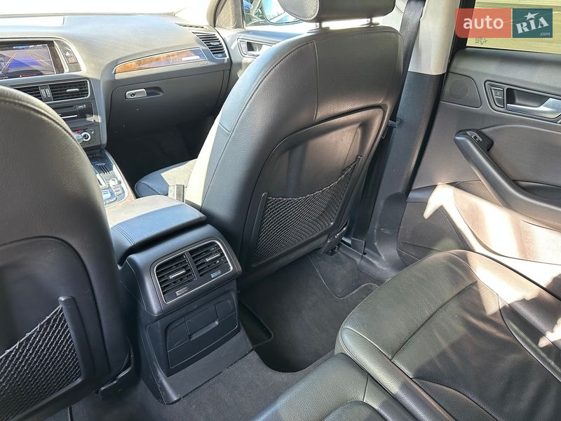 Внедорожник / Кроссовер Audi Q5 2015 в Киеве