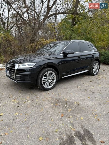 Внедорожник / Кроссовер Audi Q5 2018 в Днепре