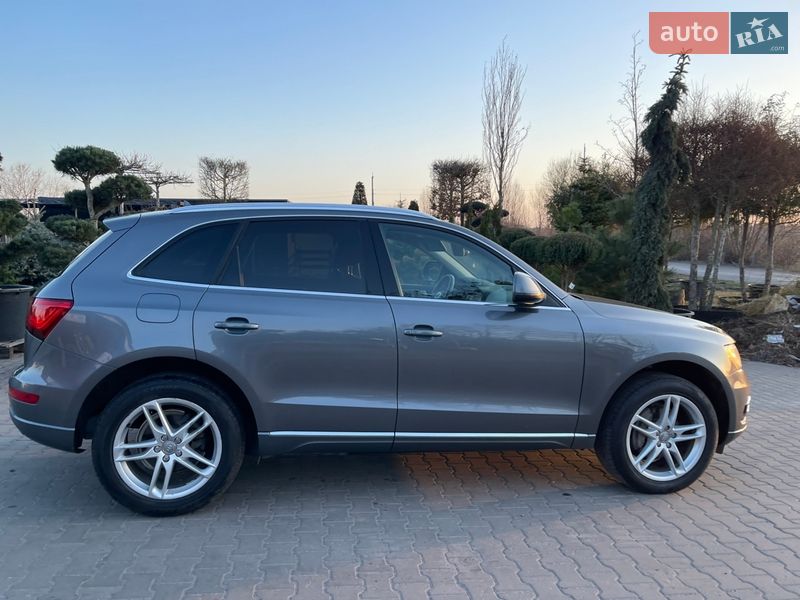 Внедорожник / Кроссовер Audi Q5 2013 в Луцке