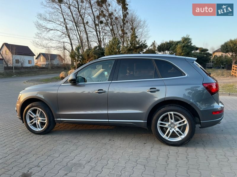 Внедорожник / Кроссовер Audi Q5 2013 в Луцке
