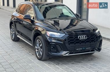 Внедорожник / Кроссовер Audi Q5 2021 в Ровно