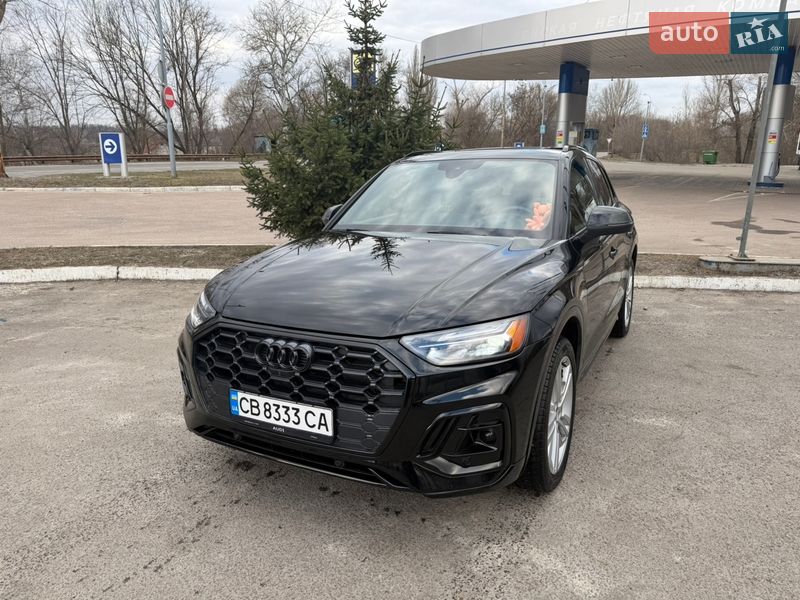 Позашляховик / Кросовер Audi Q5 2021 в Чернігові
