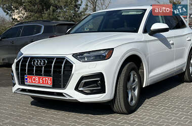 Внедорожник / Кроссовер Audi Q5 2020 в Киеве