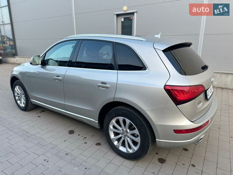 Внедорожник / Кроссовер Audi Q5 2015 в Ивано-Франковске