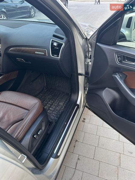 Внедорожник / Кроссовер Audi Q5 2015 в Ивано-Франковске