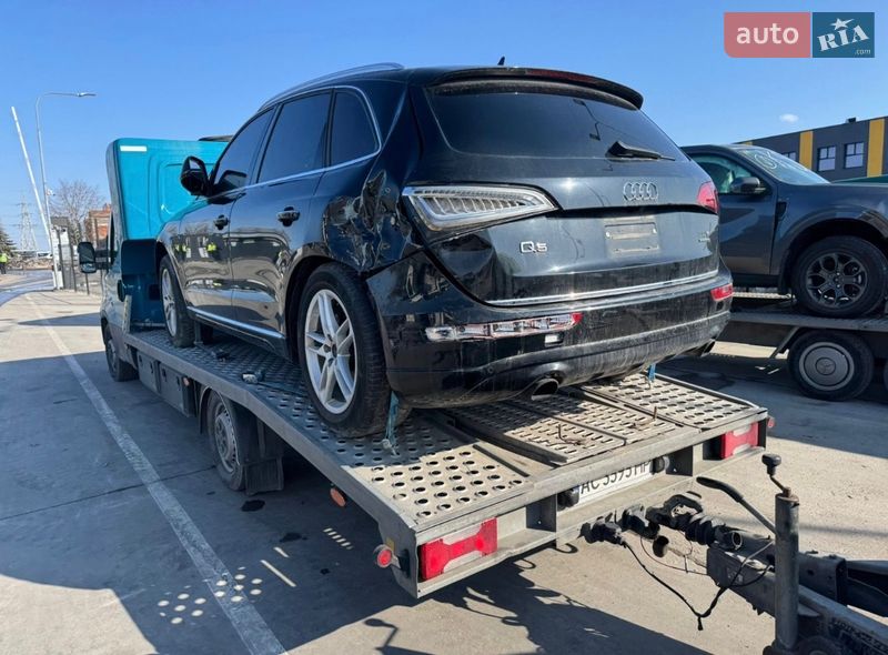Позашляховик / Кросовер Audi Q5 2015 в Ковелі