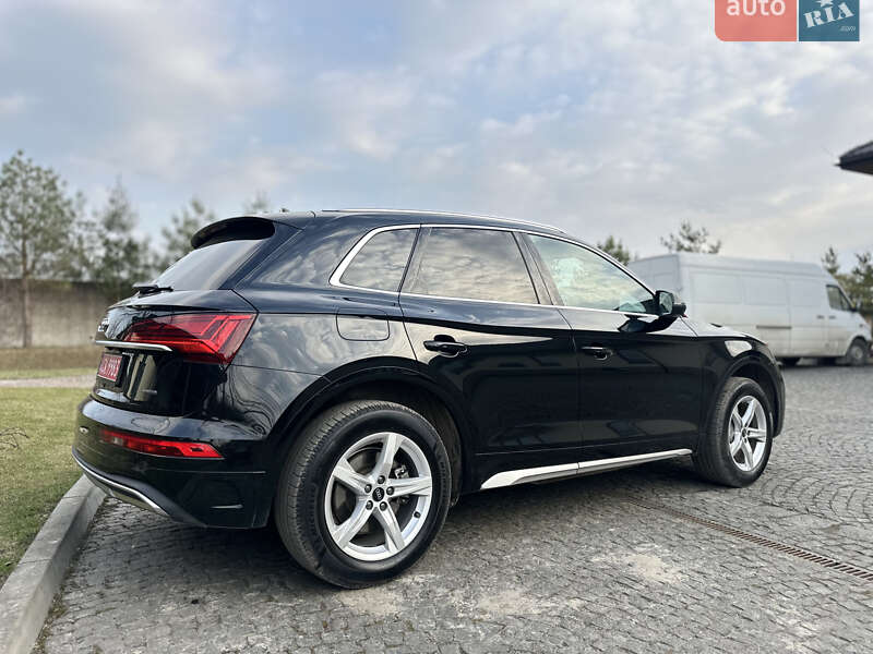 Внедорожник / Кроссовер Audi Q5 2021 в Львове