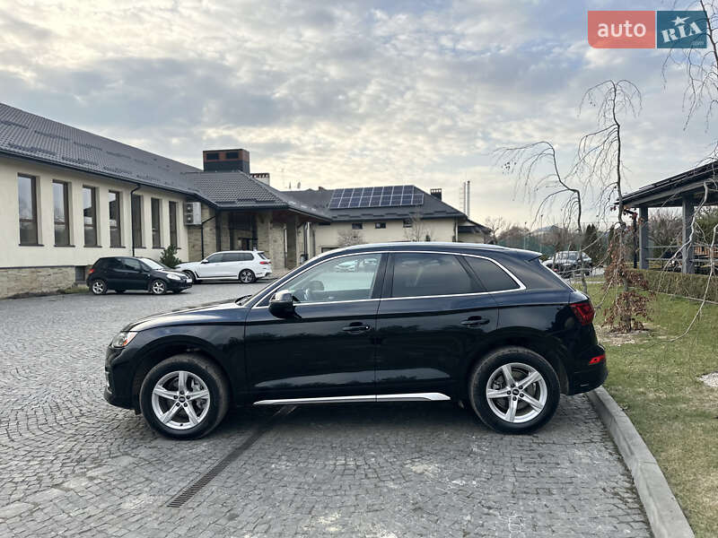 Внедорожник / Кроссовер Audi Q5 2021 в Львове