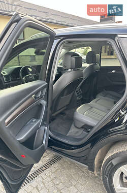 Внедорожник / Кроссовер Audi Q5 2021 в Львове