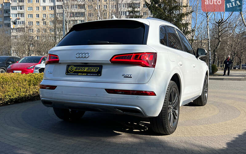 Внедорожник / Кроссовер Audi Q5 2018 в Львове