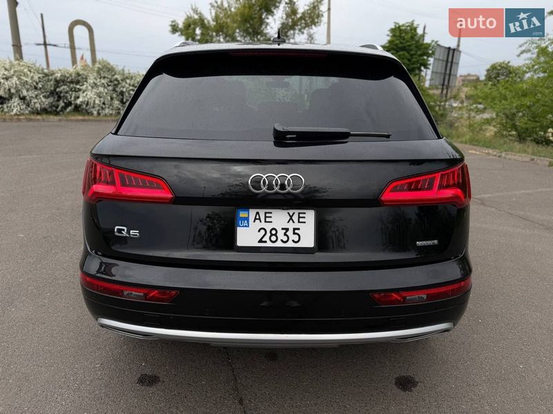 Внедорожник / Кроссовер Audi Q5 2019 в Кривом Роге