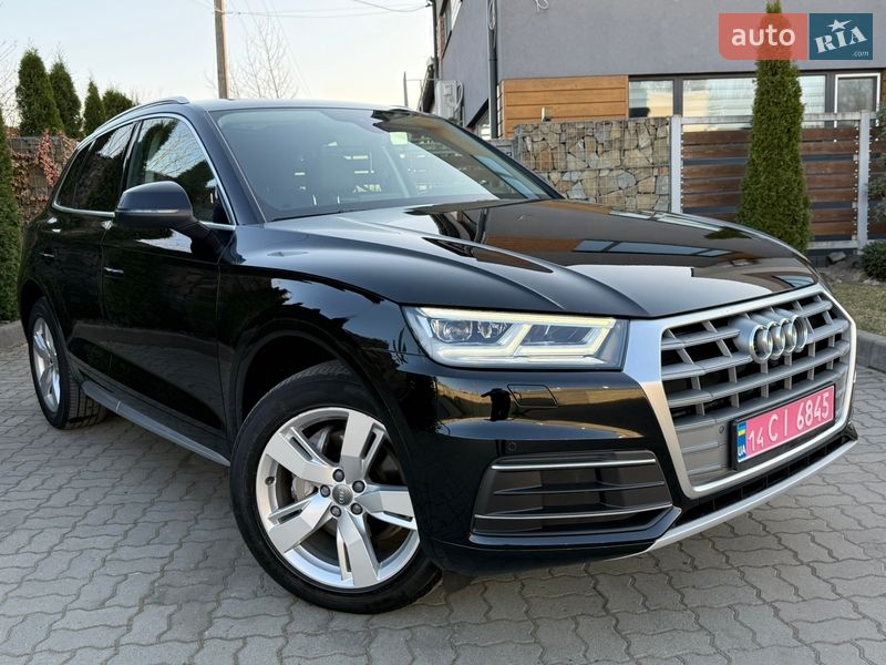 Внедорожник / Кроссовер Audi Q5 2019 в Стрые