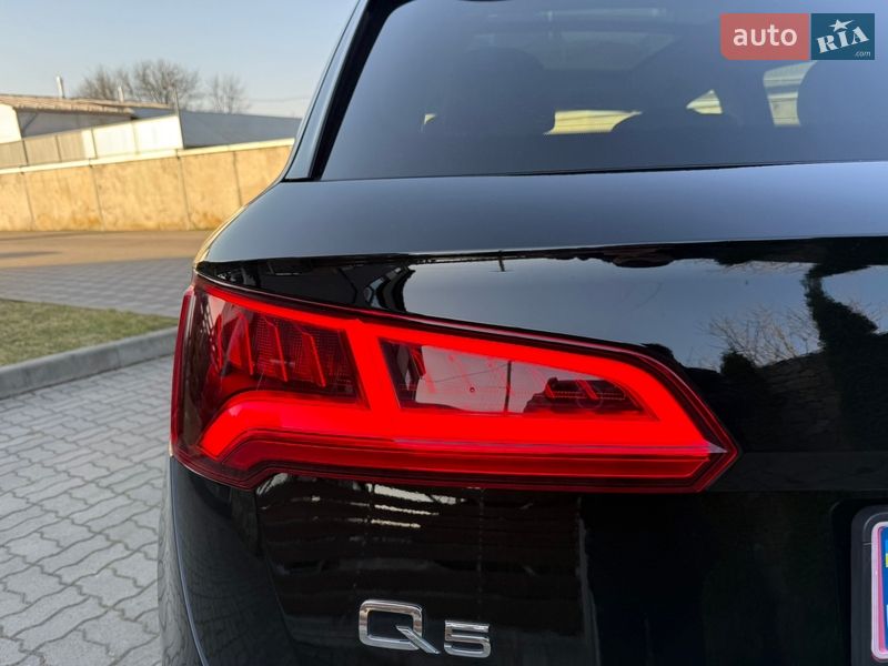Внедорожник / Кроссовер Audi Q5 2019 в Стрые