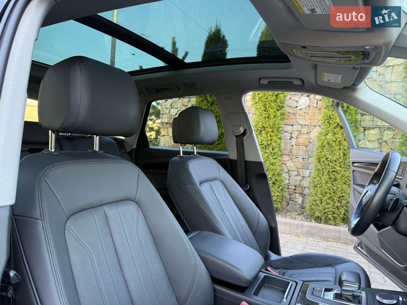 Внедорожник / Кроссовер Audi Q5 2019 в Стрые