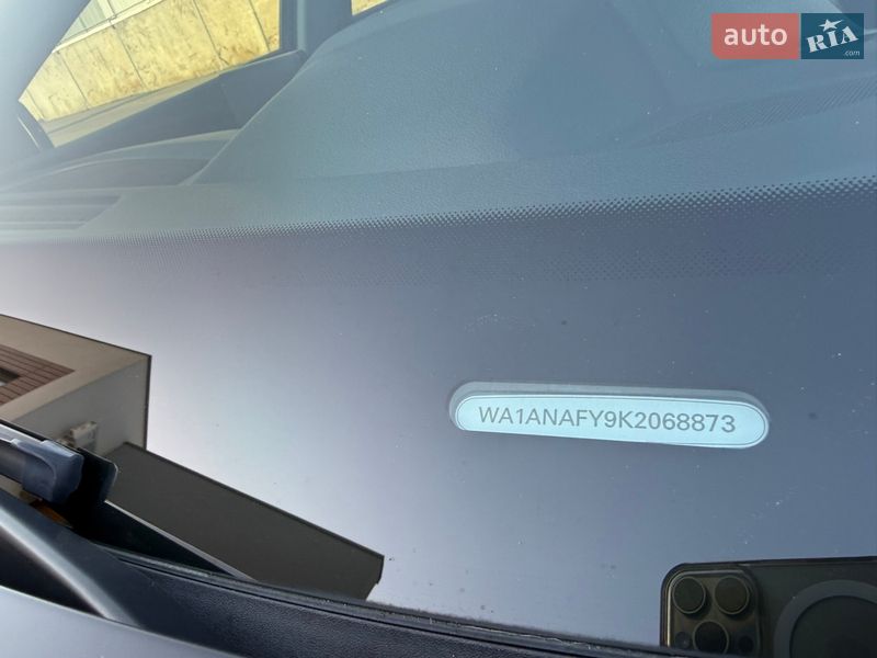 Внедорожник / Кроссовер Audi Q5 2019 в Стрые