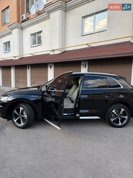 Внедорожник / Кроссовер Audi Q5 2017 в Черкассах