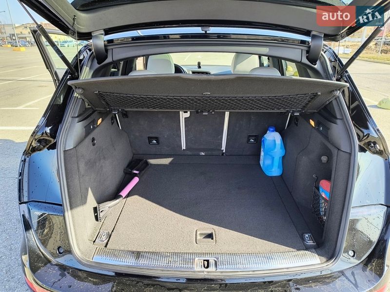 Позашляховик / Кросовер Audi Q5 2015 в Чернівцях