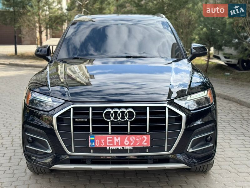 Внедорожник / Кроссовер Audi Q5 2020 в Ивано-Франковске