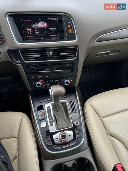 Внедорожник / Кроссовер Audi Q5 2015 в Львове