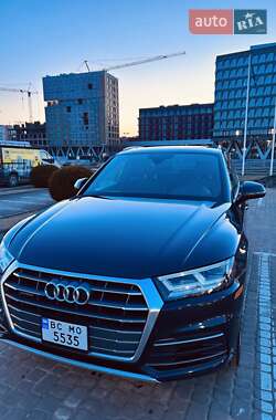 Позашляховик / Кросовер Audi Q5 2018 в Львові