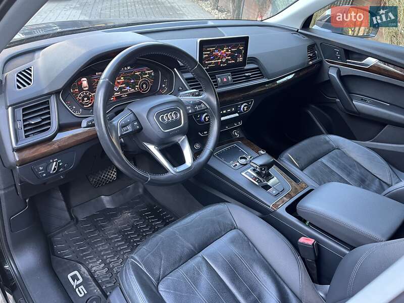 Позашляховик / Кросовер Audi Q5 2017 в Львові фото 17 Позашляховик / Кросовер Audi Q5 2017 в Львові