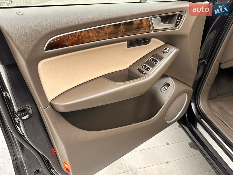 Внедорожник / Кроссовер Audi Q5 2016 в Львове