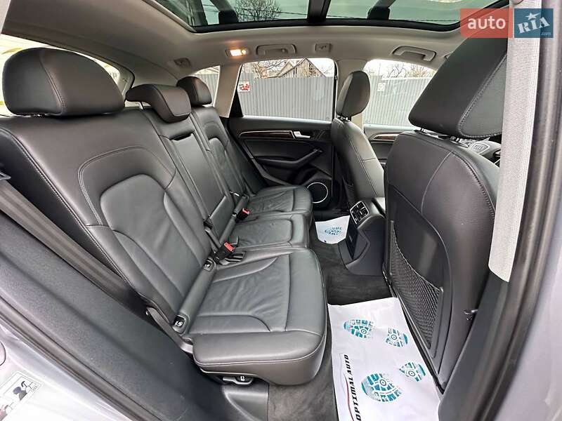 Внедорожник / Кроссовер Audi Q5 2016 в Львове