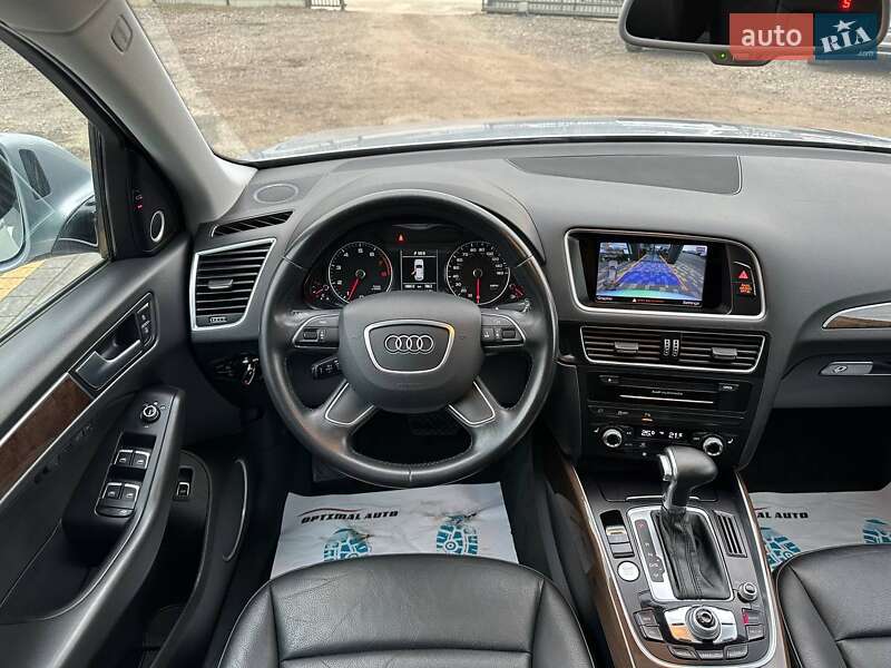 Внедорожник / Кроссовер Audi Q5 2016 в Львове