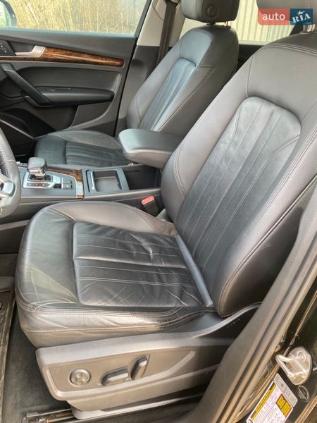 Внедорожник / Кроссовер Audi Q5 2018 в Луцке