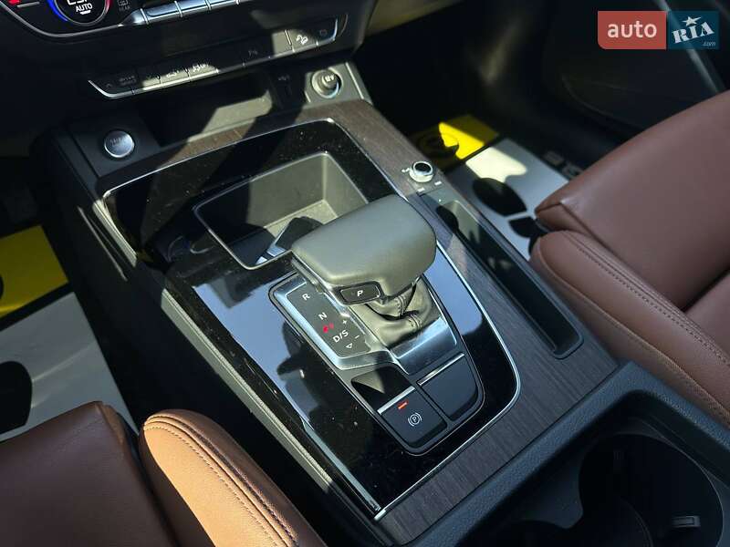 Внедорожник / Кроссовер Audi Q5 2023 в Ивано-Франковске