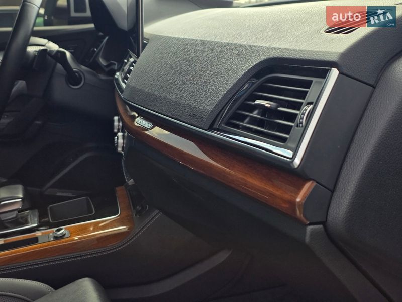 Внедорожник / Кроссовер Audi Q5 2020 в Тернополе