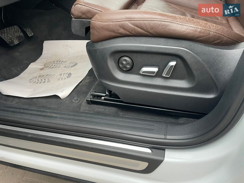 Позашляховик / Кросовер Audi Q5 2016 в Луцьку фото 13 Позашляховик / Кросовер Audi Q5 2016 в Луцьку