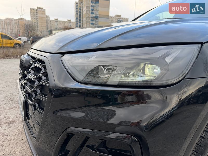 Внедорожник / Кроссовер Audi Q5 2024 в Киеве
