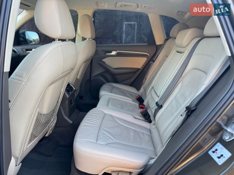 Позашляховик / Кросовер Audi Q5 2015 в Рівному фото 108 Позашляховик / Кросовер Audi Q5 2015 в Рівному